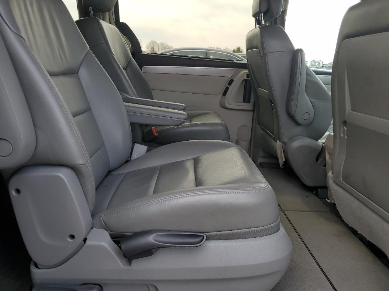 2011 Volkswagen Routan Sel VIN: 2V4RW5DG5BR766671 Lot: 72032175