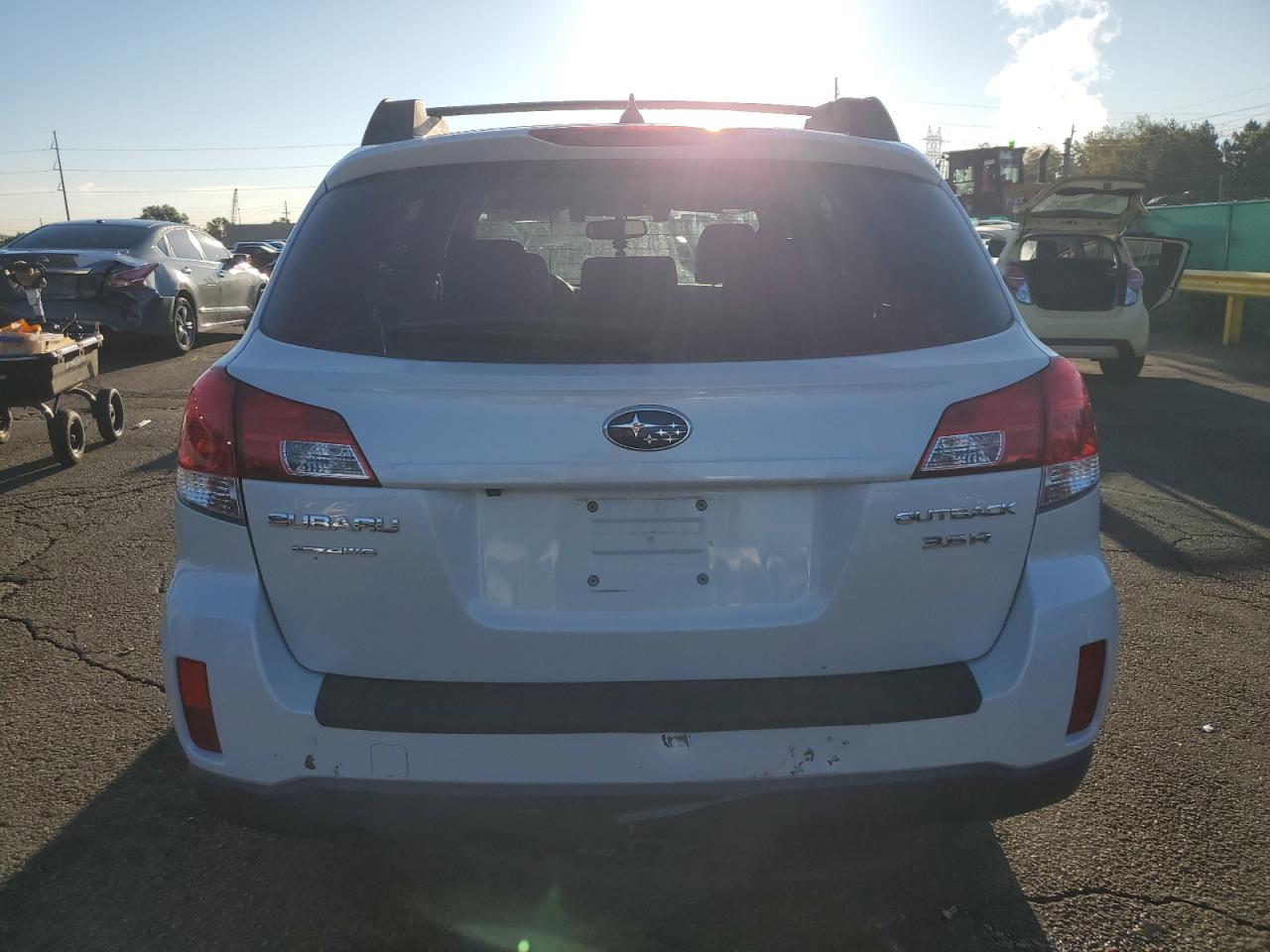 2013 Subaru Outback 3.6R Limited VIN: 4S4BRDPCXD2239406 Lot: 80685635