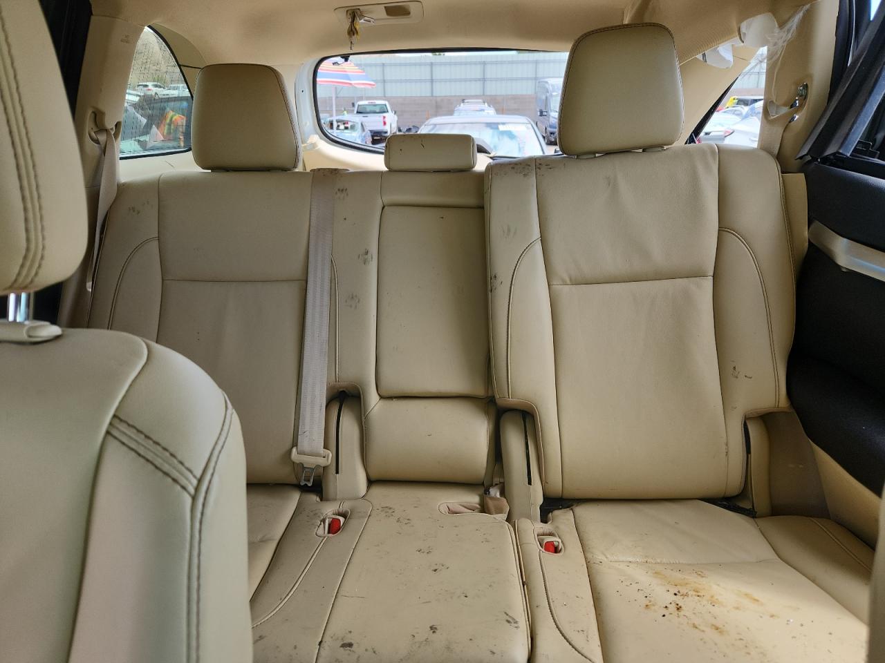 2019 Toyota Highlander Se VIN: 5TDKZRFH0KS351992 Lot: 71067475