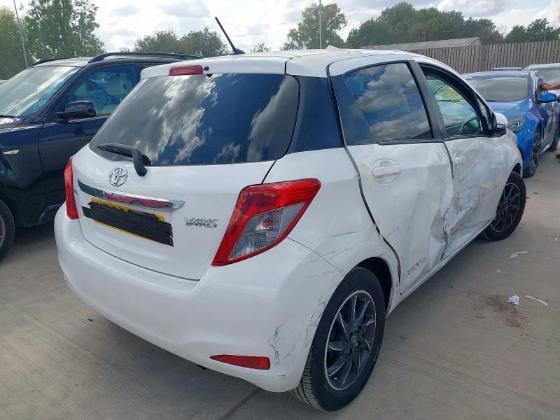 2013 TOYOTA YARIS EDITION VVT-I 
