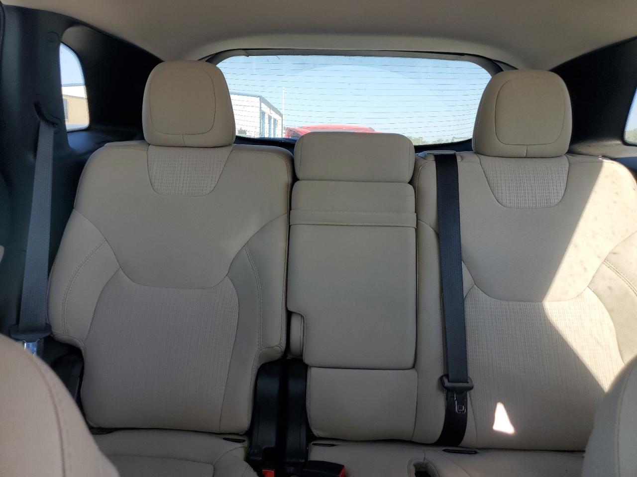 2015 Jeep Cherokee Latitude VIN: 1C4PJLCB0FW730832 Lot: 80843135