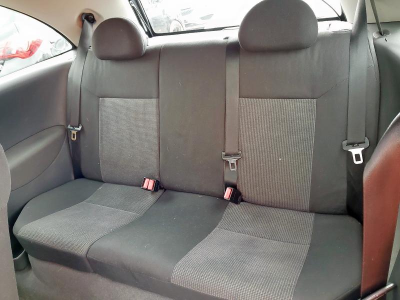 2005 VAUXHALL CORSA DESIGN 16V AUTO 