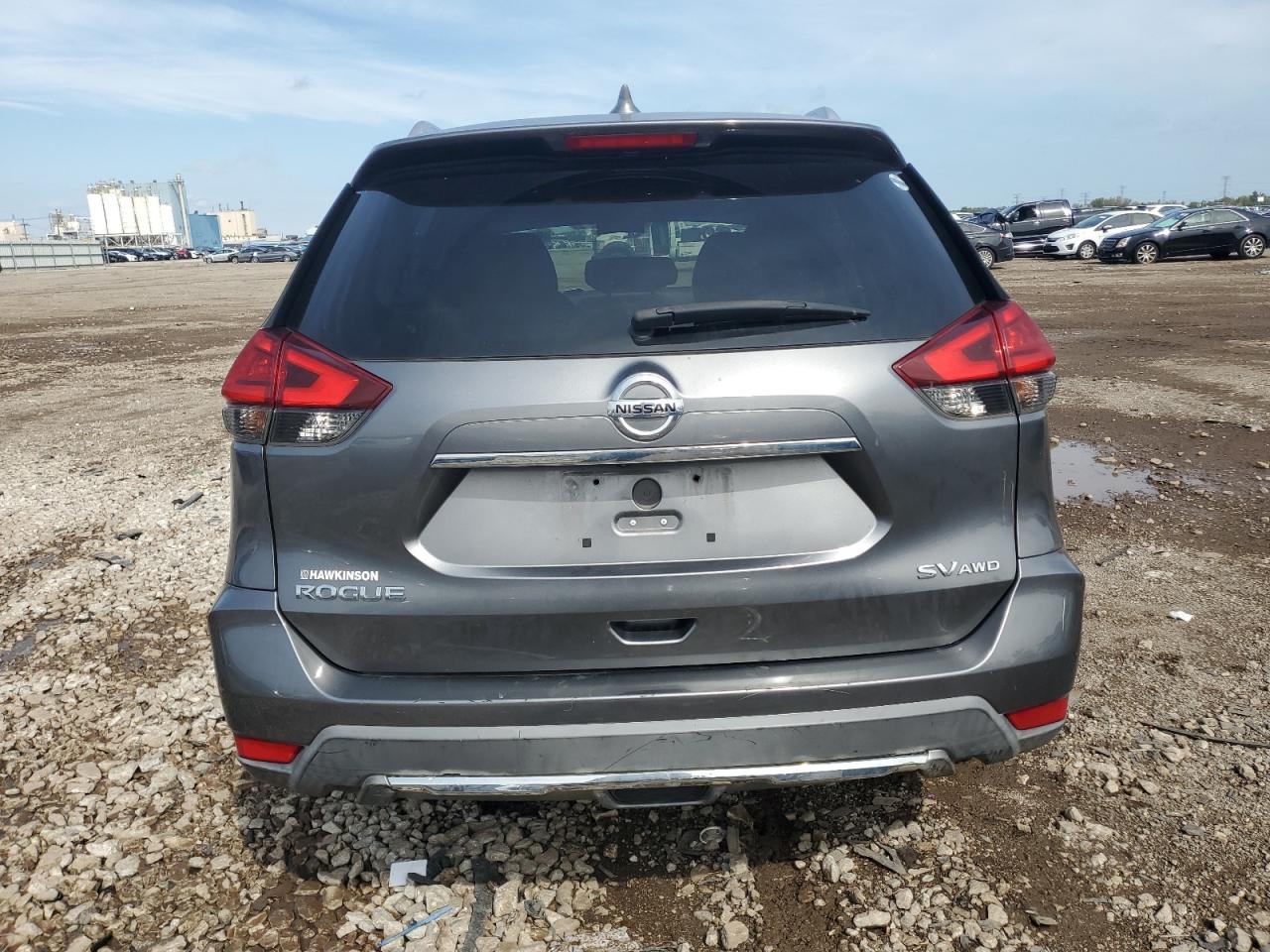 2017 Nissan Rogue S VIN: KNMAT2MV2HP572610 Lot: 81063815