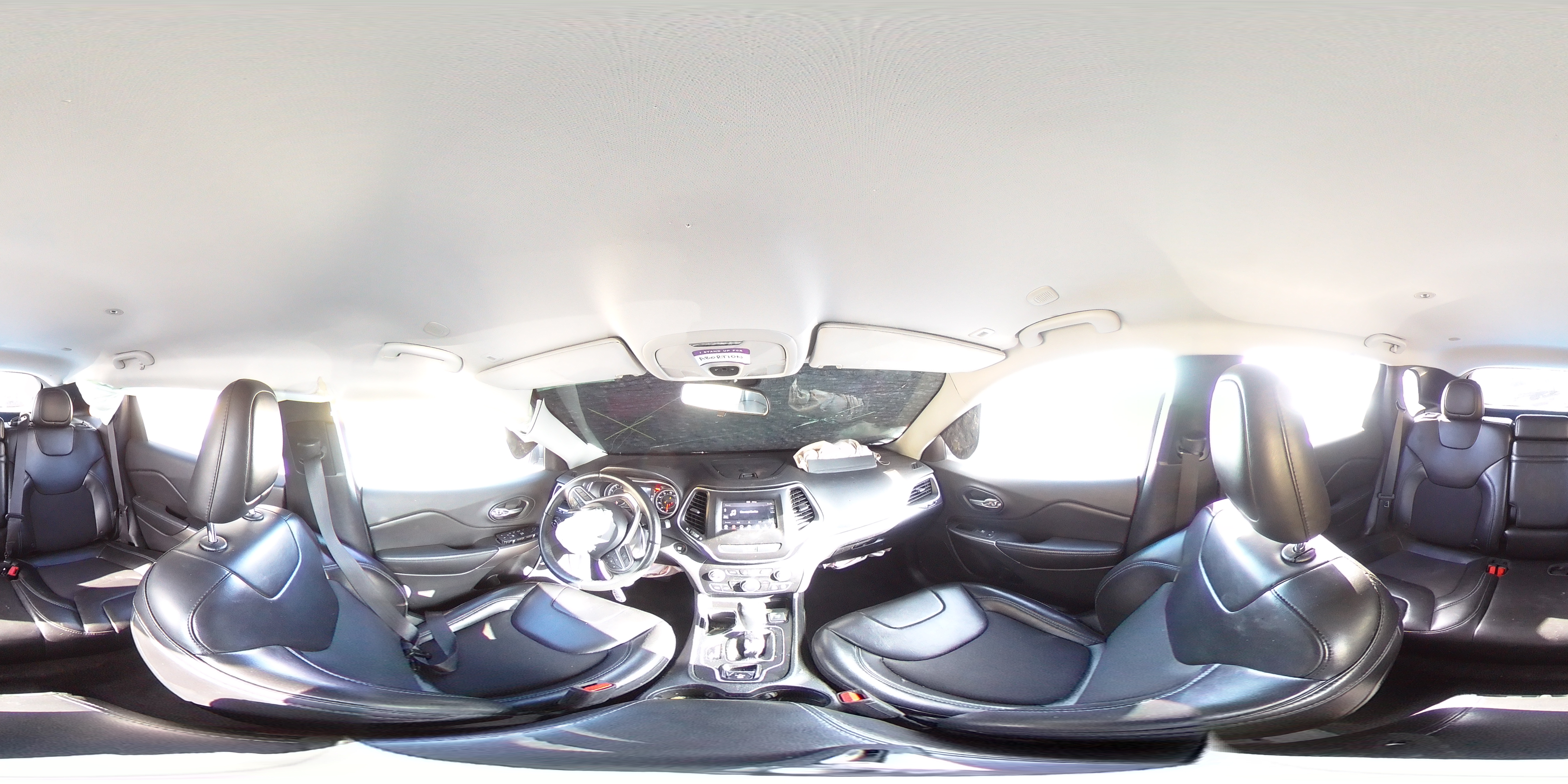 2019 Jeep Cherokee Latitude Plus VIN: 1C4PJLLN3KD267049 Lot: 81344455