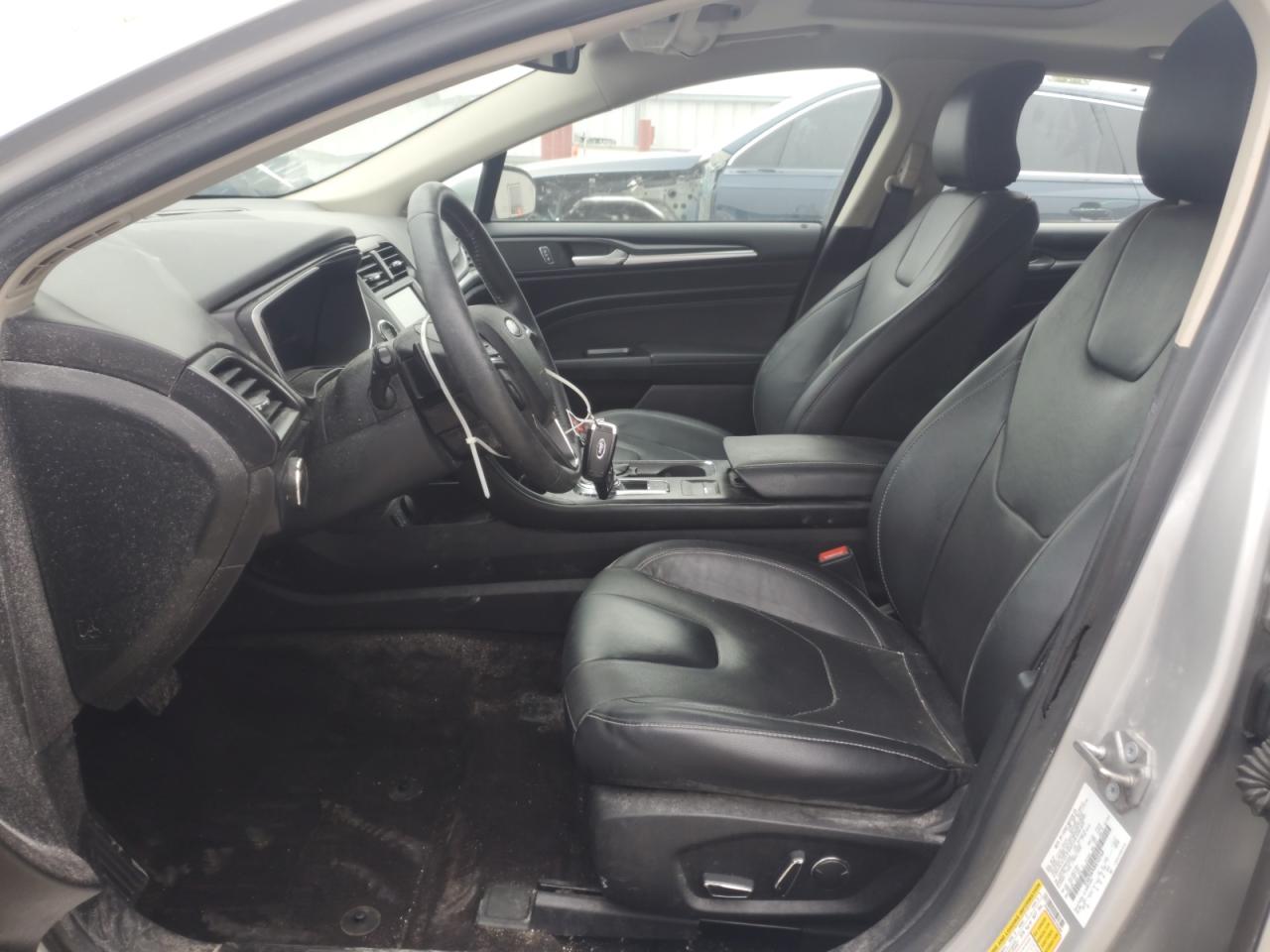 2019 Ford Fusion Titanium VIN: 3FA6P0K90KR102568 Lot: 70560055