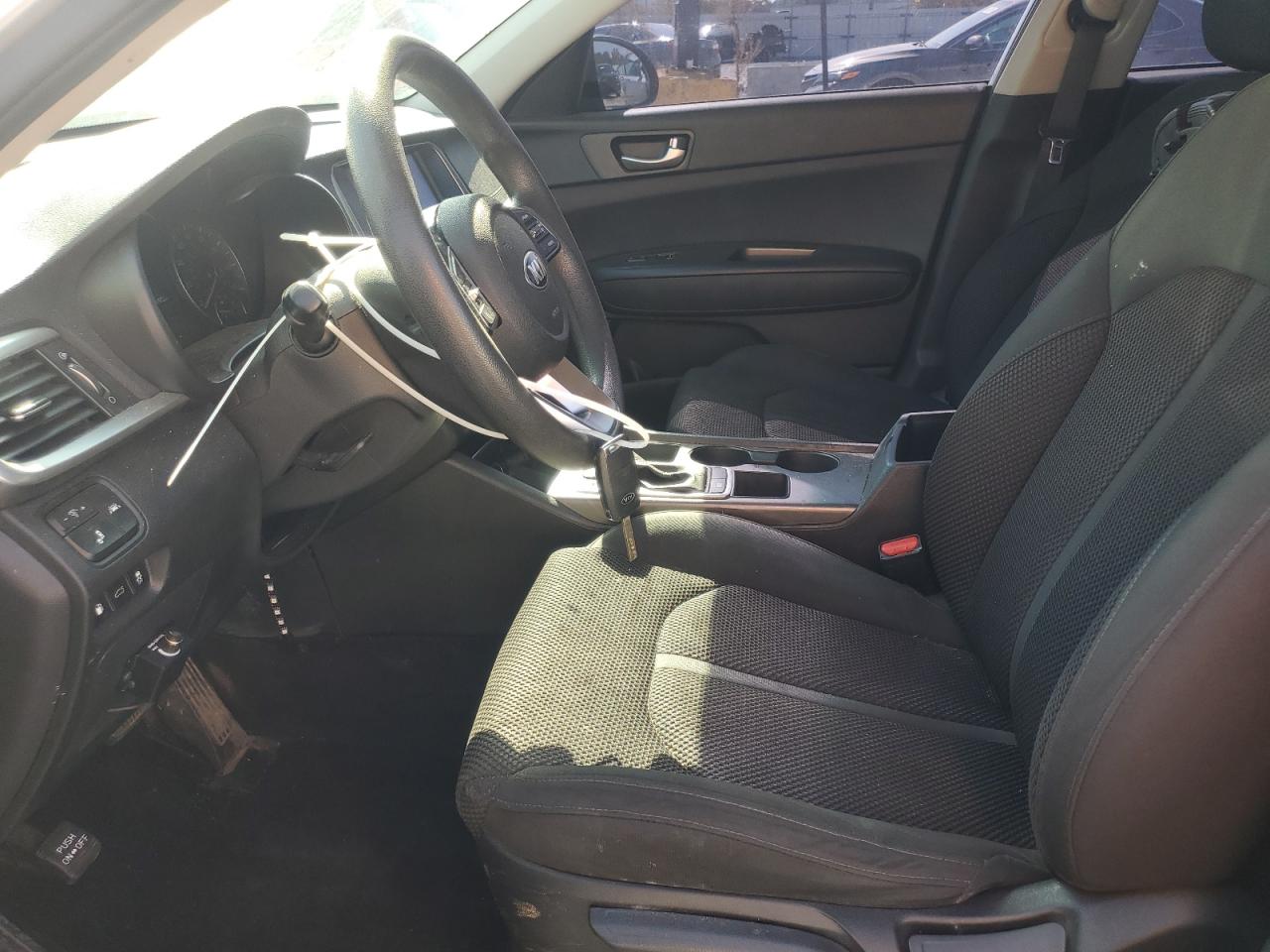 2020 Kia Optima Lx VIN: 5XXGT4L35LG448546 Lot: 84268655