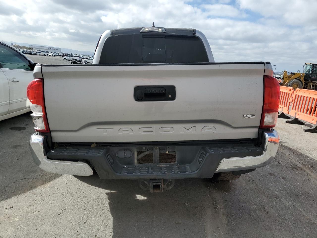 2017 Toyota Tacoma Double Cab VIN: 3TMCZ5AN4HM093978 Lot: 71970925