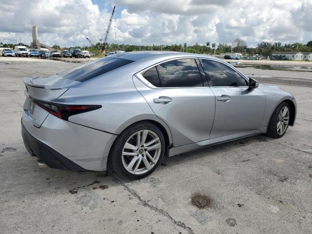  LEXUS IS 2021 Серебристый