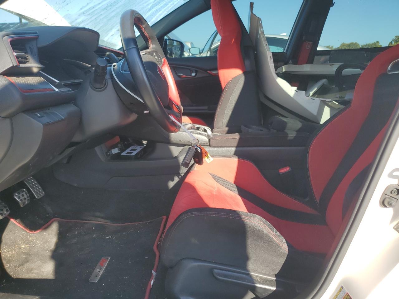 2019 Honda Civic Type-R Touring VIN: SHHFK8G73KU204980 Lot: 83818845