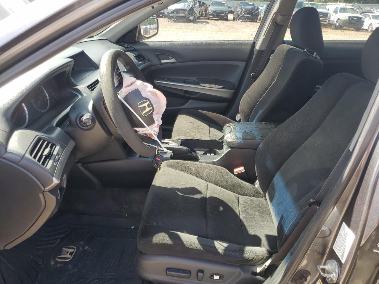 2010 Honda Accord Ex VIN: 1HGCP2F71AA028542 Lot: 81857535