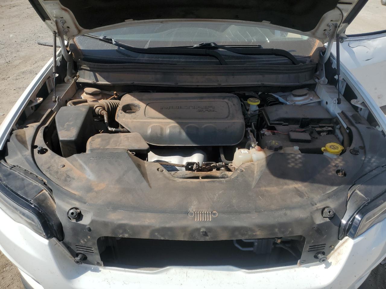 2019 Jeep Cherokee Latitude VIN: 1C4PJMCB2KD309187 Lot: 84562145