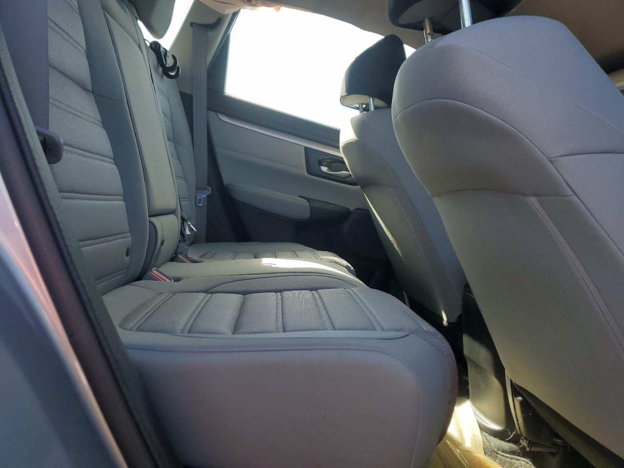 2018 Honda Cr-V Lx VIN: 2HKRW6H33JH215934 Lot: 82093115