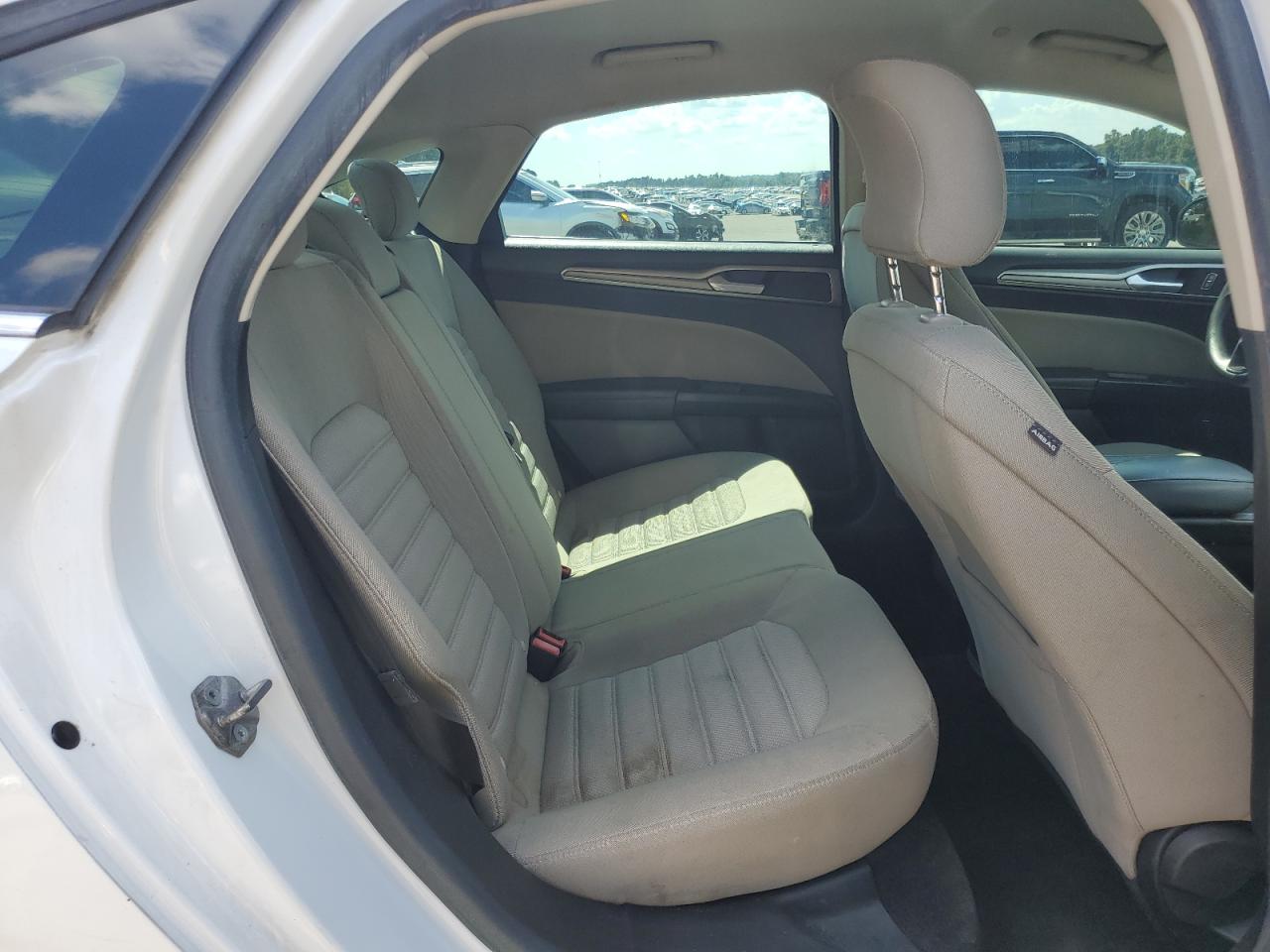 2018 Ford Fusion S Hybrid VIN: 3FA6P0UU1JR122831 Lot: 84185535