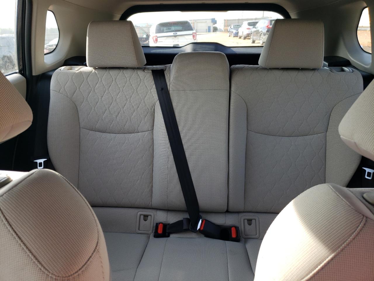 2022 Toyota Corolla Cross L VIN: 7MUAAABG7NV018863 Lot: 81265985