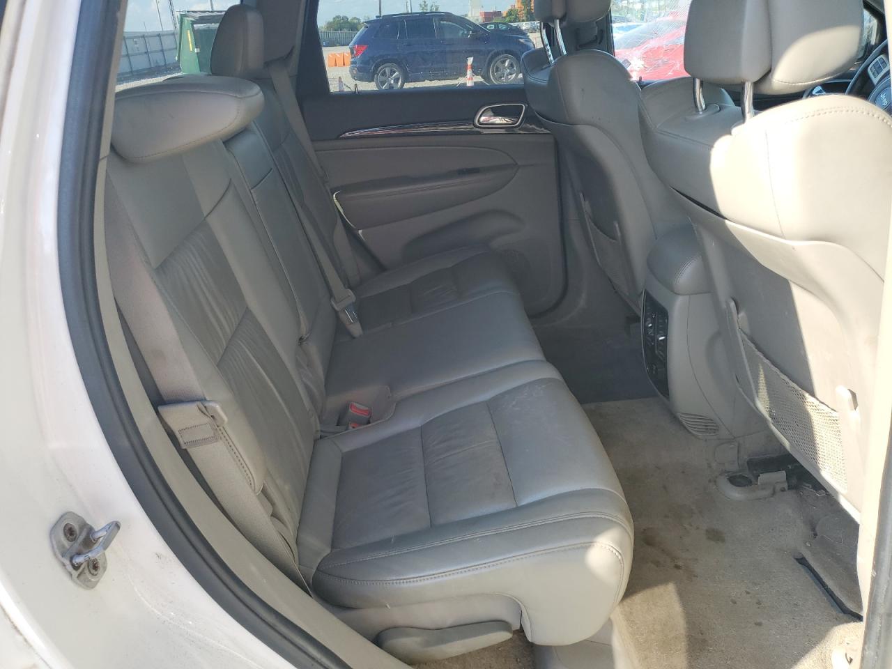 2011 Jeep Grand Cherokee Laredo VIN: 1J4RR4GG3BC527596 Lot: 71578935