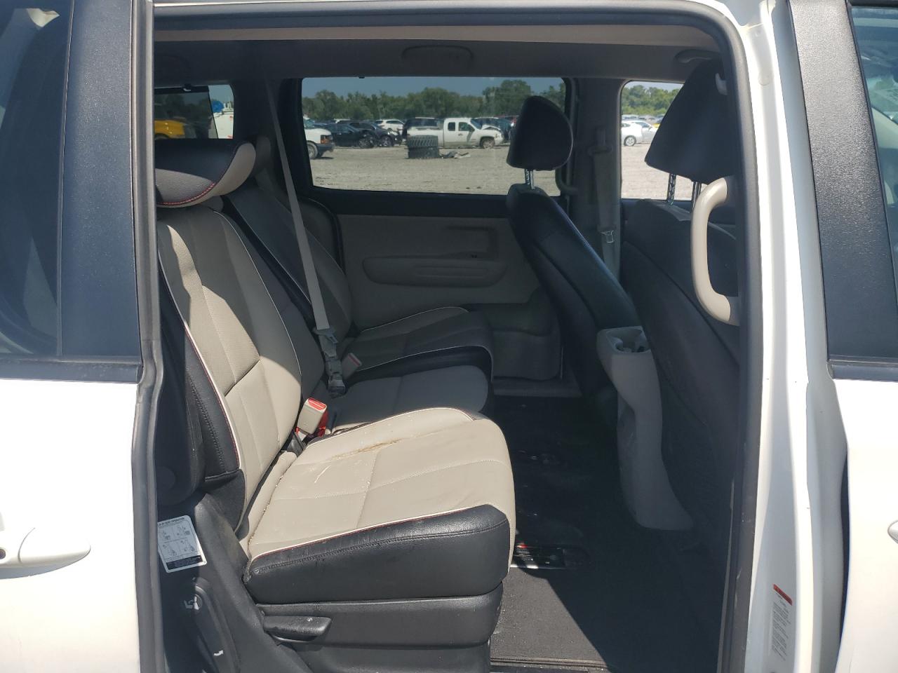 2019 Kia Sedona Lx VIN: KNDMB5C15K6571156 Lot: 71454005