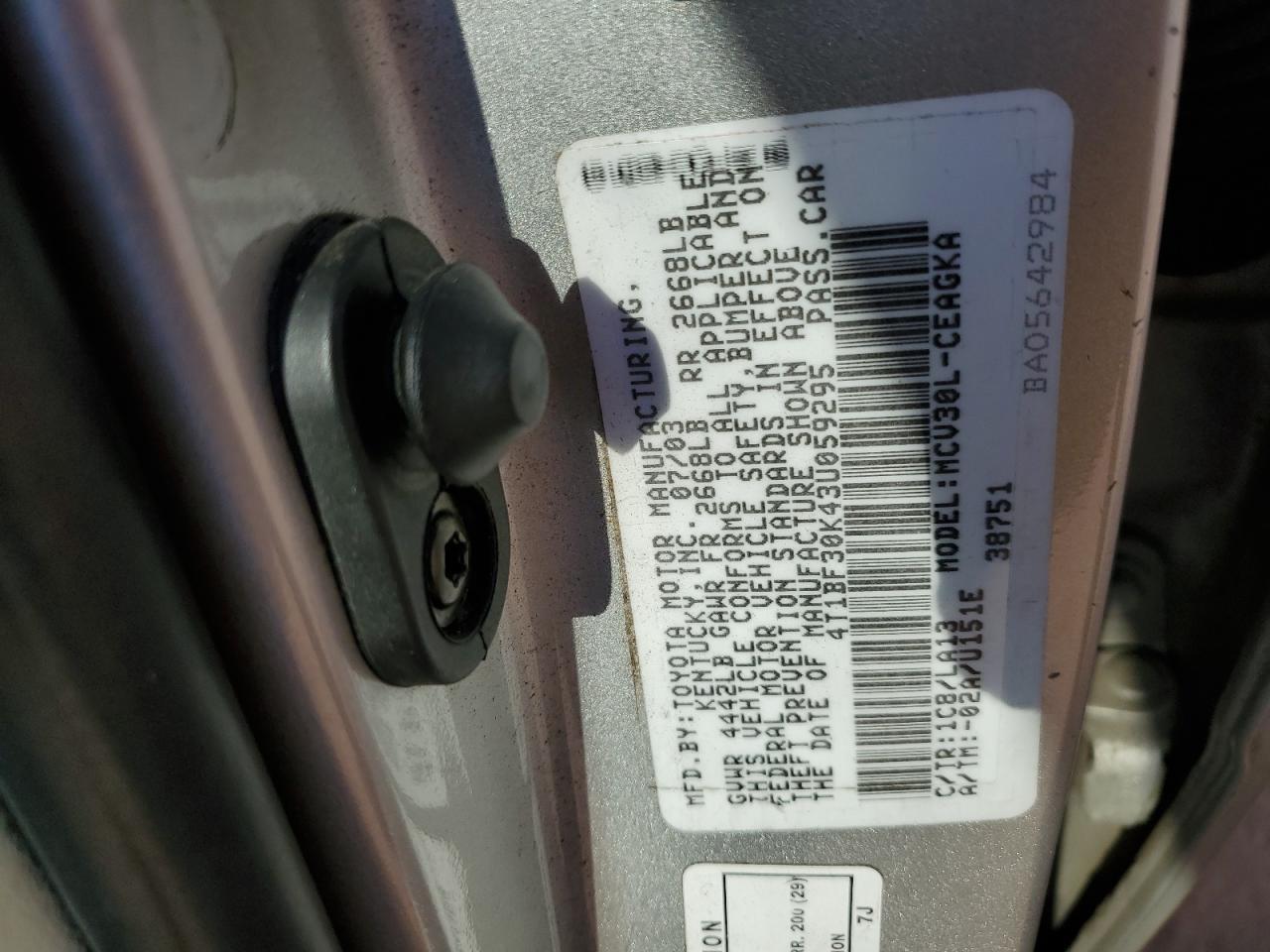 2003 Toyota Camry Le VIN: 4T1BF30K43U059295 Lot: 81730305