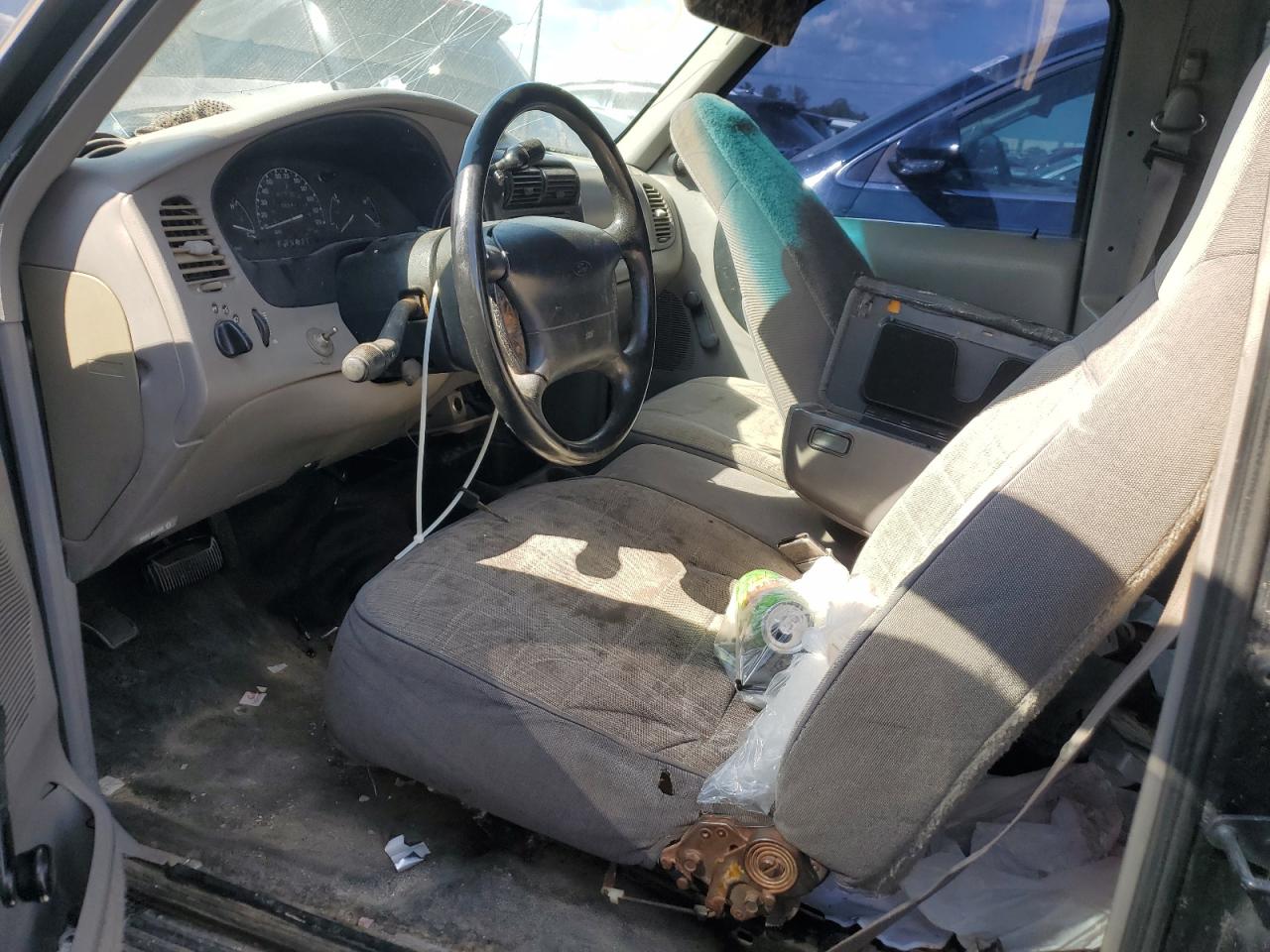 1995 Ford Ranger Super Cab VIN: 1FTCR14X6STA56185 Lot: 81682915