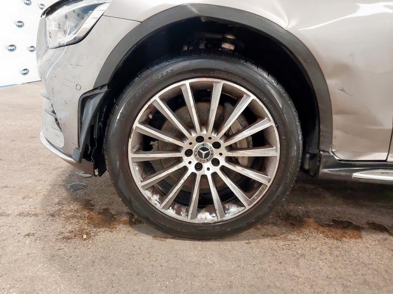 2020 MERCEDES-BENZ GLC 300 AMG LINE PREM D 4 