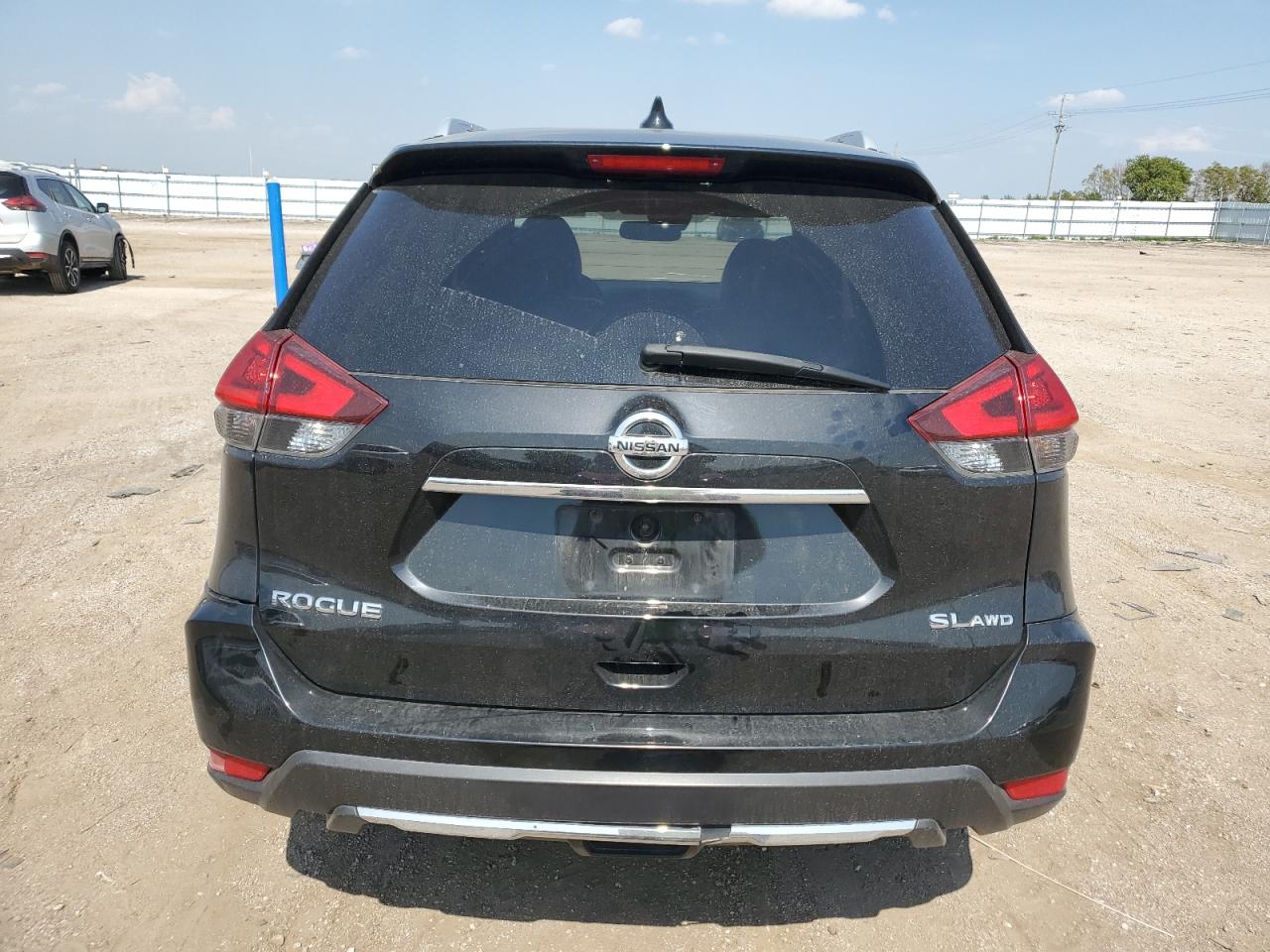 2018 Nissan Rogue S VIN: JN8AT2MV7JW325180 Lot: 80532785