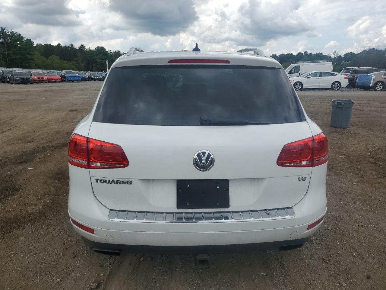 2014 Volkswagen Touareg V6 VIN: WVGEF9BP6ED011096 Lot: 71923765