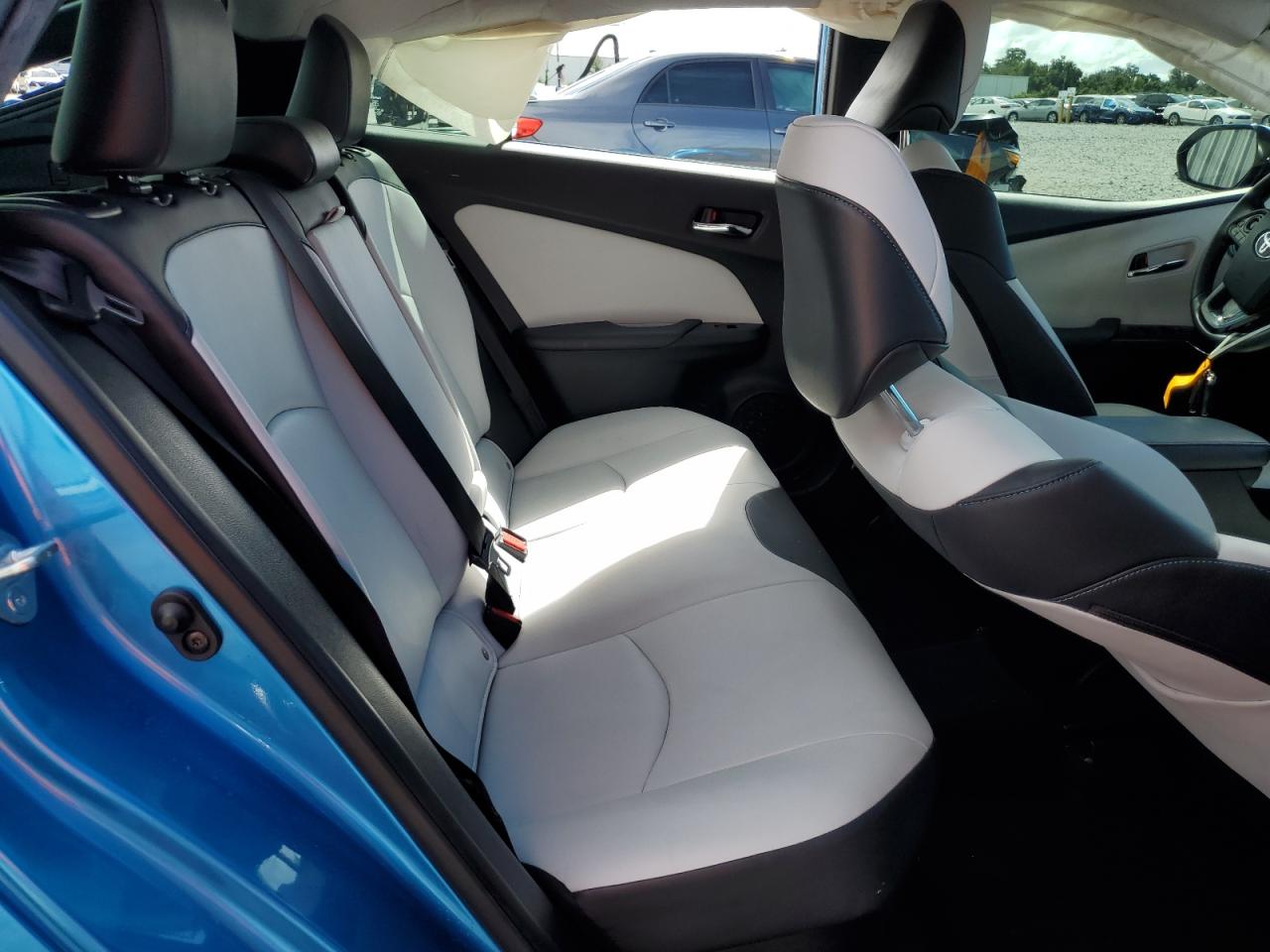 2020 Toyota Prius L VIN: JTDKARFU2L3119014 Lot: 84362265