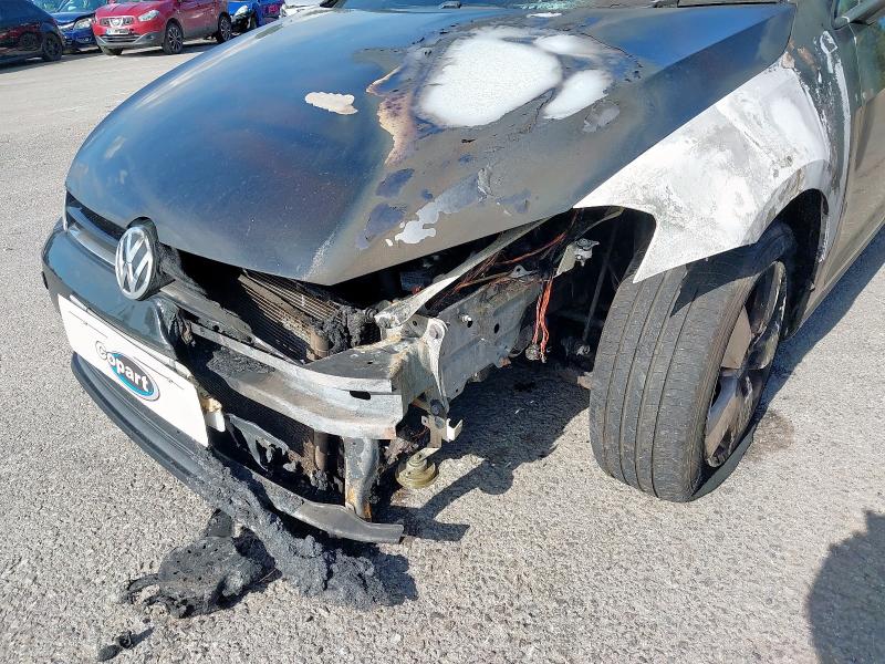 2013 VOLKSWAGEN GOLF S BLUEMOTION TECHN-G 