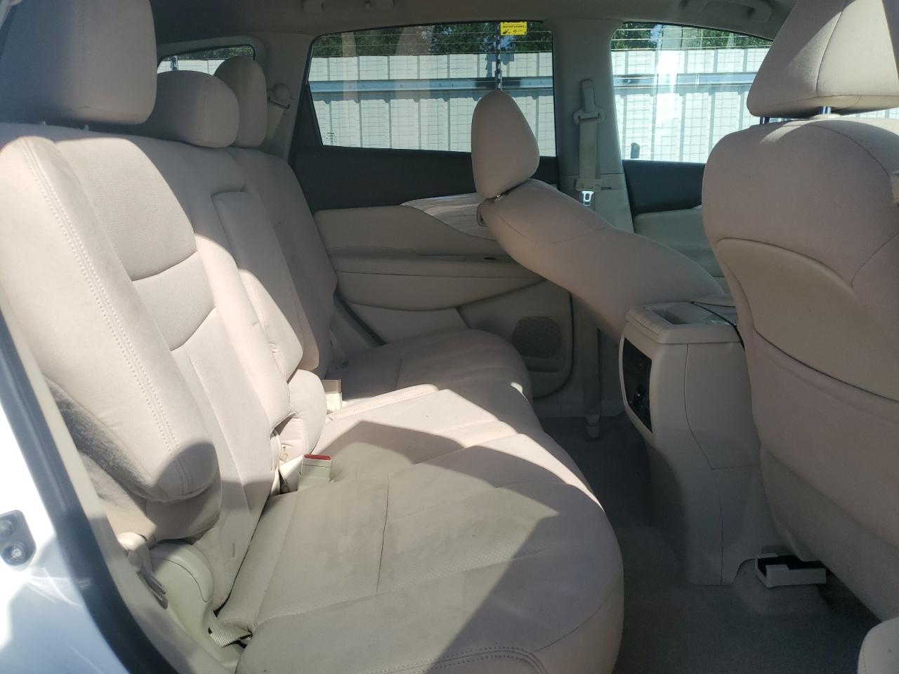 2015 Nissan Murano S VIN: 5N1AZ2MG1FN251792 Lot: 71641515