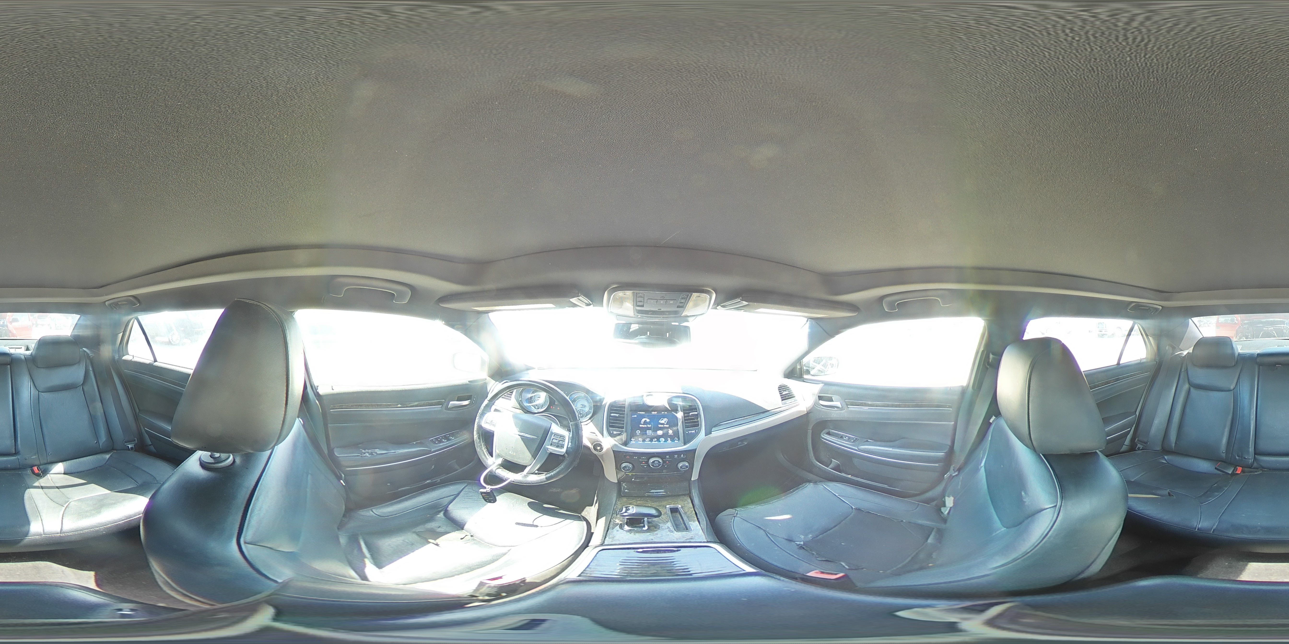 2014 Chrysler 300C VIN: 2C3CCAEG1EH106335 Lot: 81533035