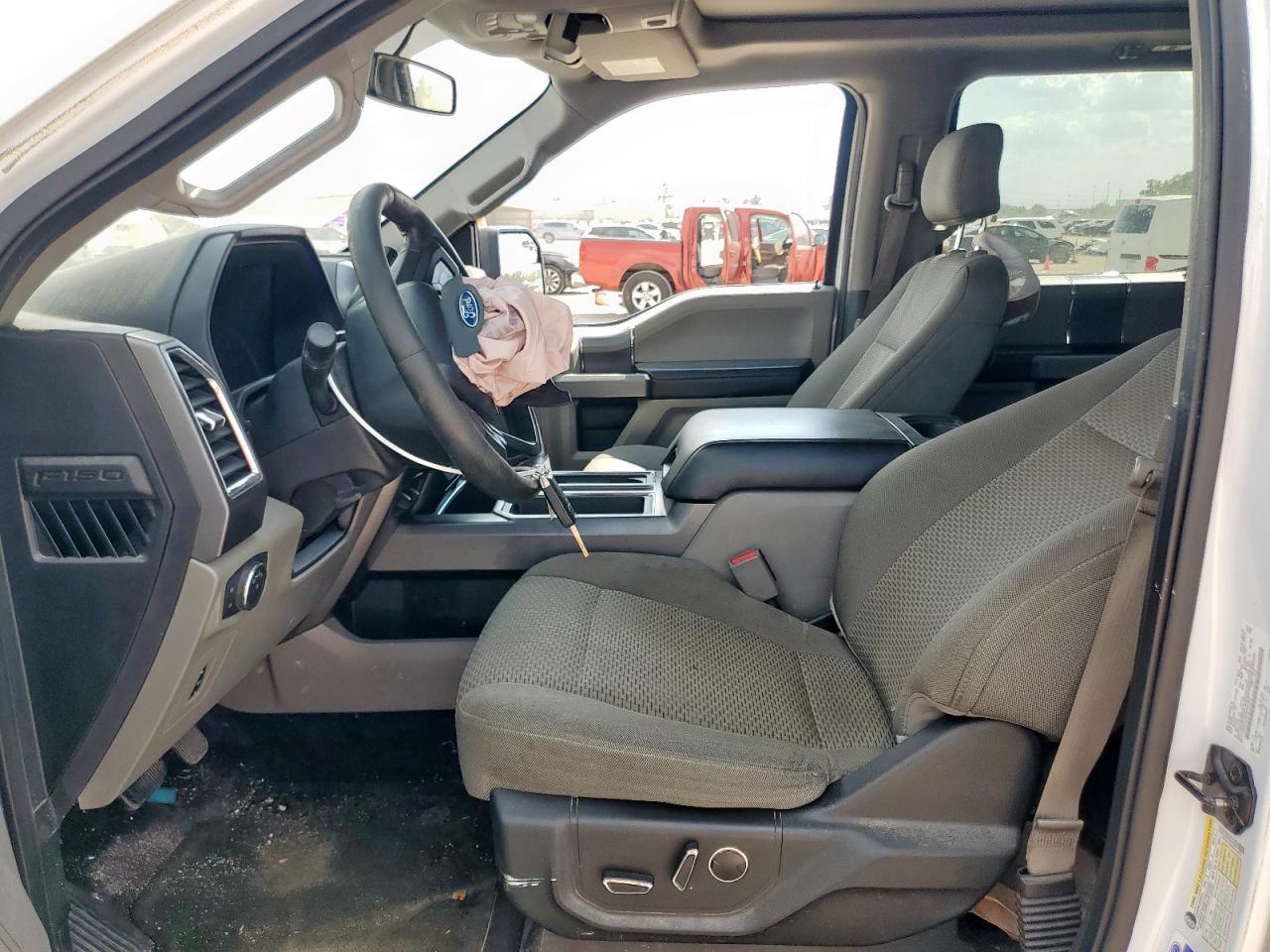 2016 Ford F150 Supercrew VIN: 1FTEW1CG9GKE41983 Lot: 84217355