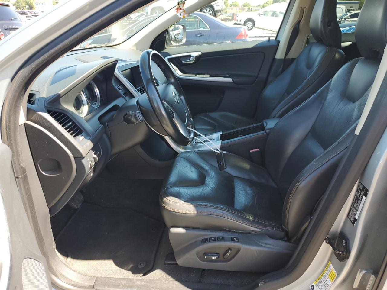 2011 Volvo Xc60 T6 VIN: YV4902DZ5B2205930 Lot: 69153175