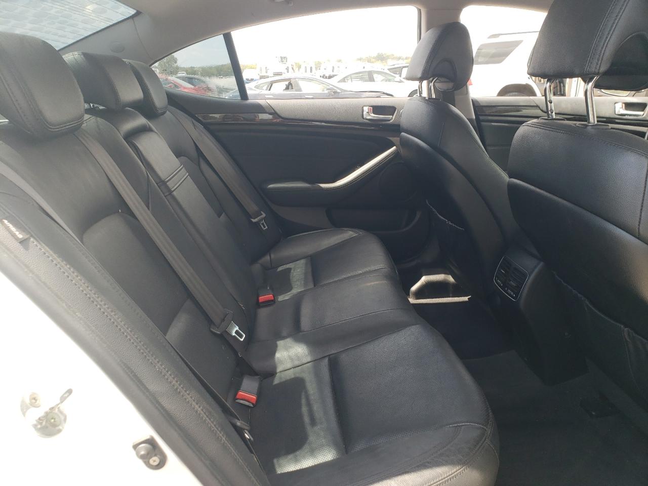 2015 Kia Cadenza Premium VIN: KNALN4D72F5174027 Lot: 70944775