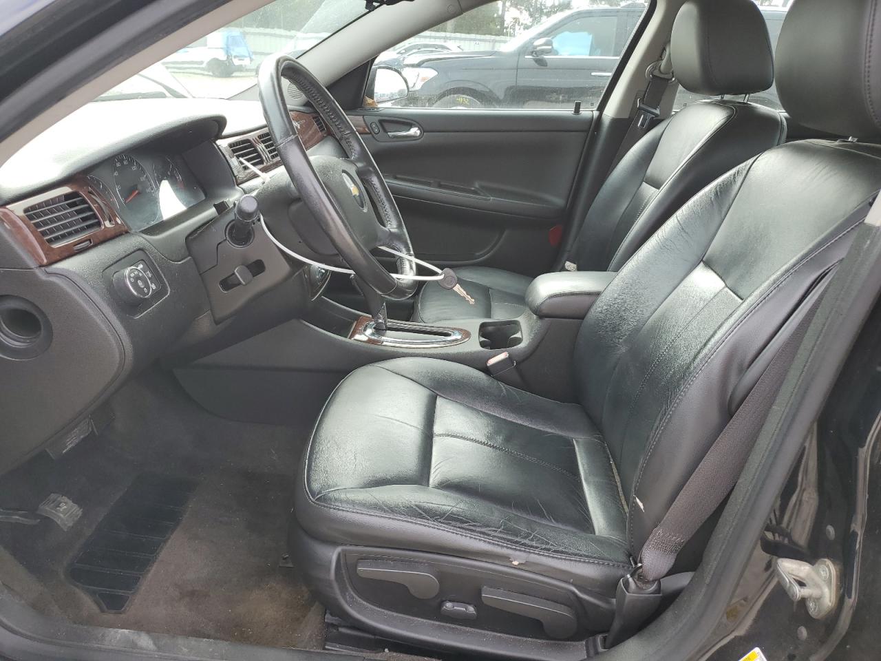 2010 Chevrolet Impala Lt VIN: 2G1WB5ENXA1239043 Lot: 81891765