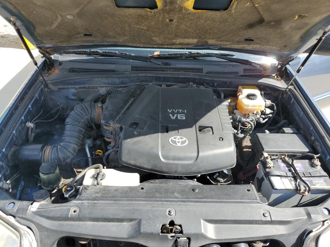 2004 Toyota 4Runner Sr5 VIN: JTEBU14R640037583 Lot: 84233865