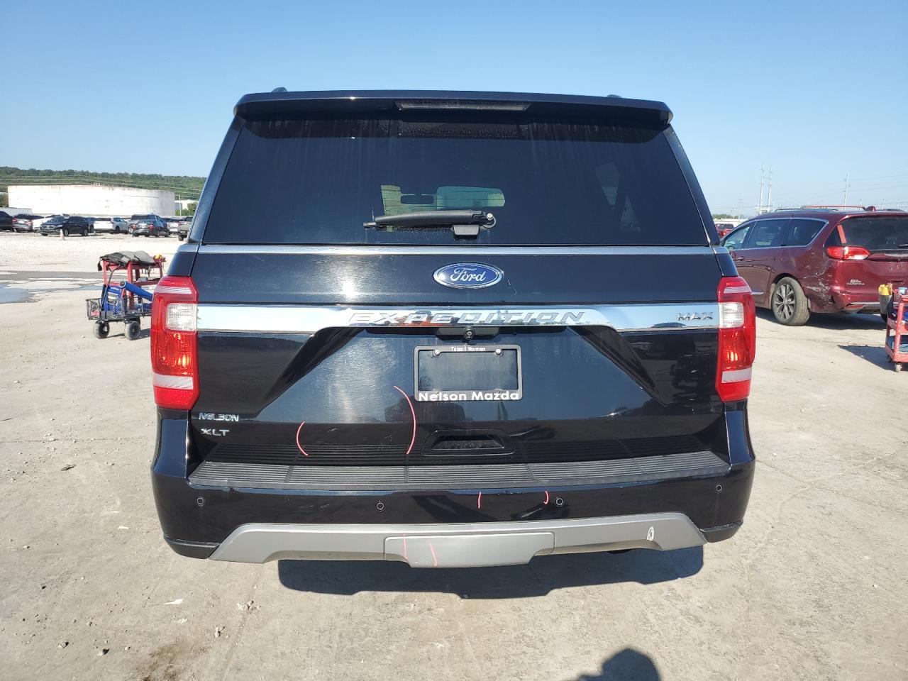2019 Ford Expedition Max Xlt VIN: 1FMJK1HT1KEA38518 Lot: 71404955