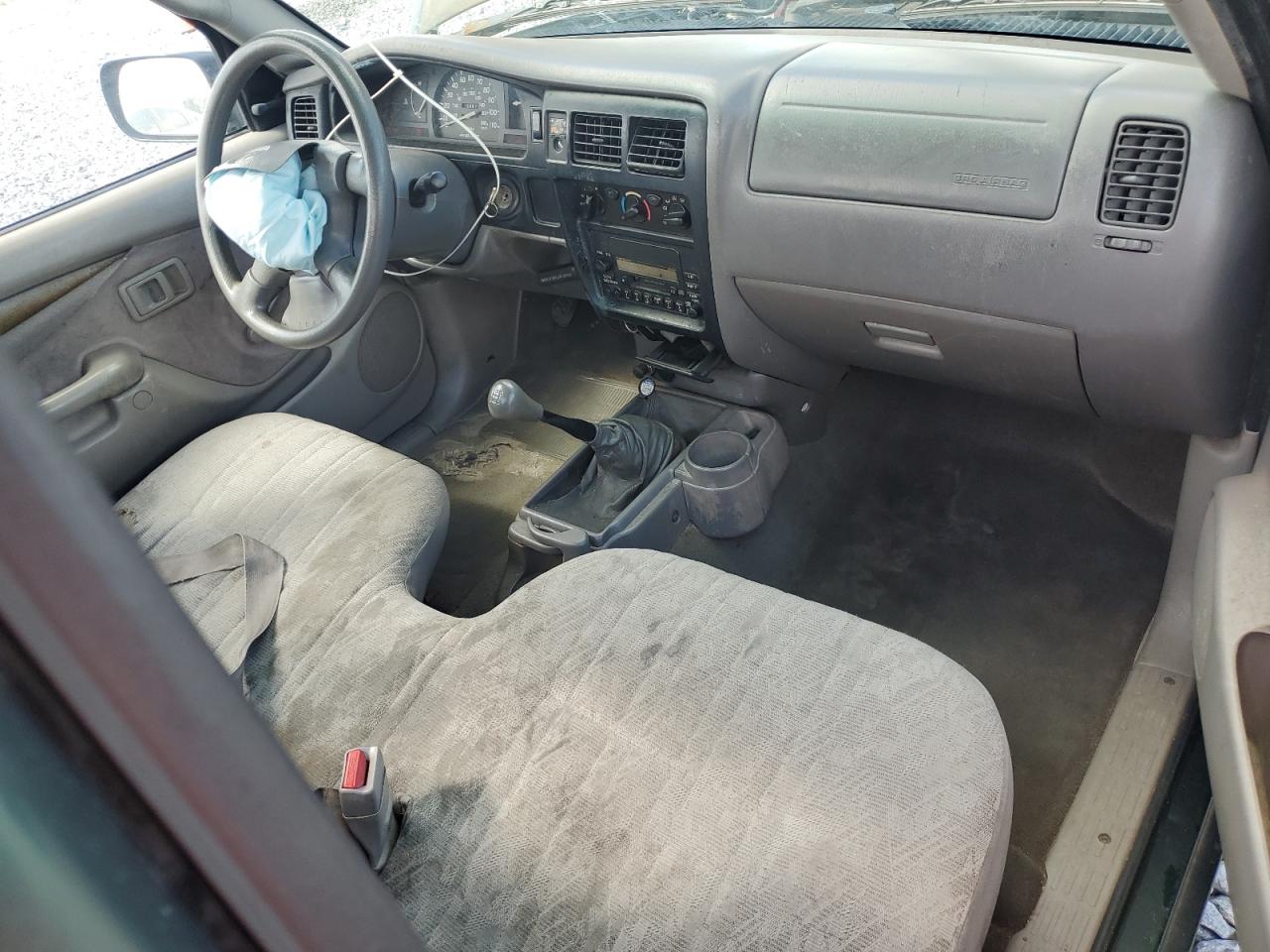 2002 Toyota Tacoma VIN: 5TENL42NX2Z025973 Lot: 84580115