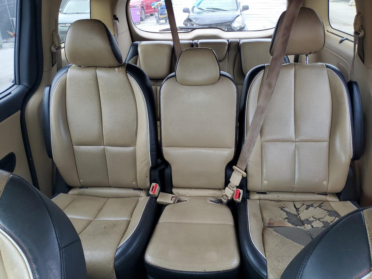 2015 Kia Sedona Ex VIN: KNDMC5C1XF6057418 Lot: 84575885