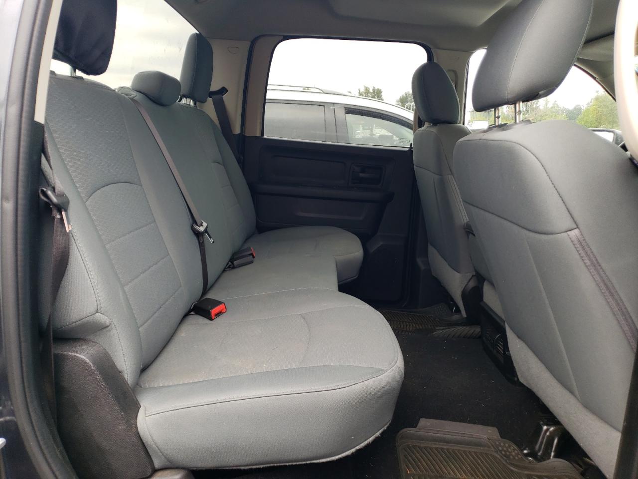 2019 Ram 1500 Classic Tradesman VIN: 1C6RR7KMXKS724881 Lot: 72004005