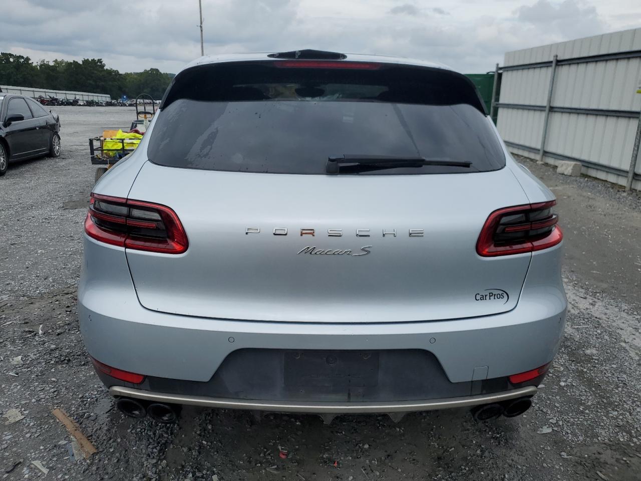 2016 Porsche Macan S VIN: WP1AB2A53GLB47733 Lot: 81629615