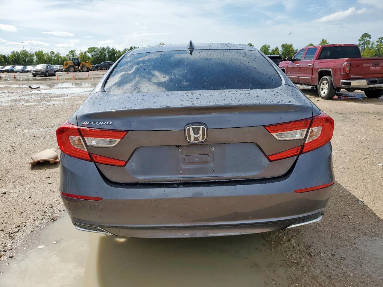 2022 Honda Accord Lx VIN: 1HGCV1F11NA011239 Lot: 82107485