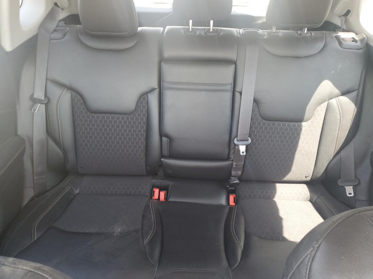 2018 Jeep Compass Latitude VIN: 3C4NJDBB2JT282980 Lot: 81486905