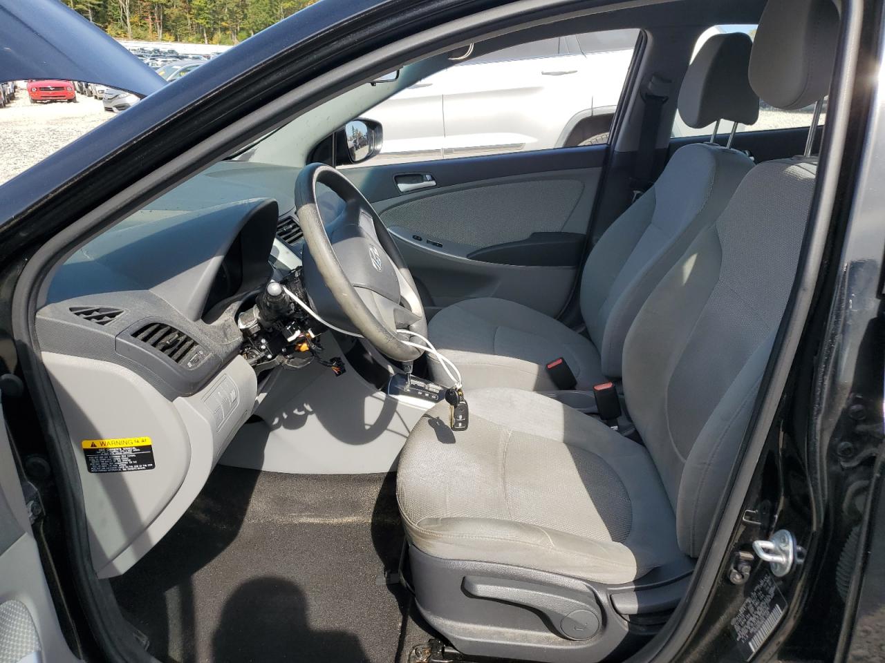 2013 Hyundai Accent Gls VIN: KMHCT4AE1DU584067 Lot: 81895045