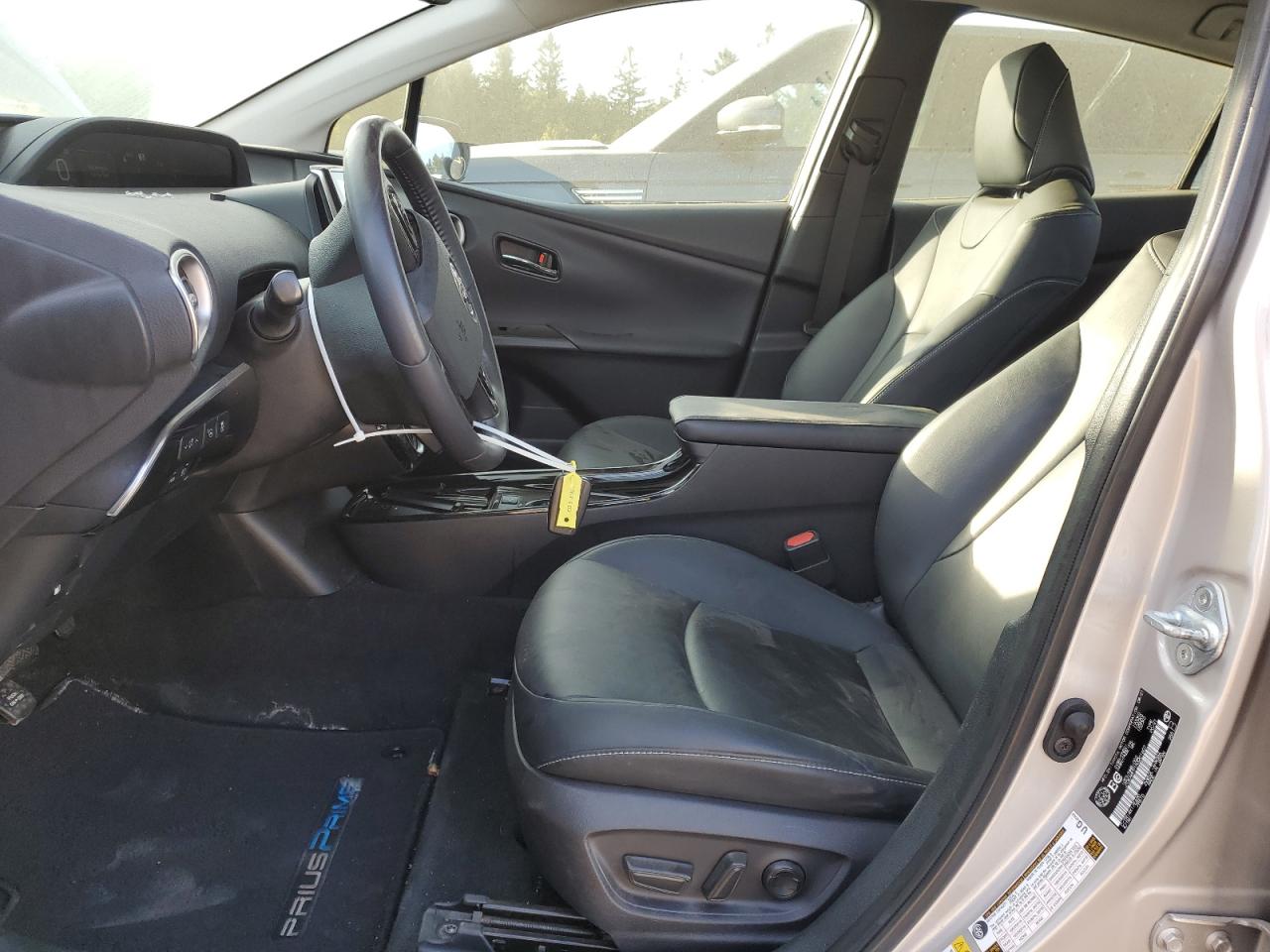 2022 Toyota Prius Prime Le VIN: JTDKAMFP1N3201607 Lot: 71590185