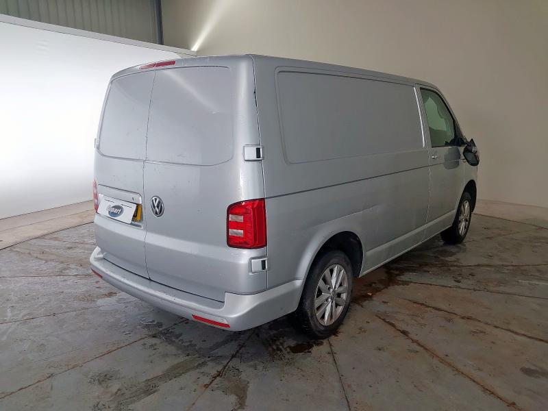 2019 VOLKSWAGEN TRANSPORTER T28 HIGHLINE 