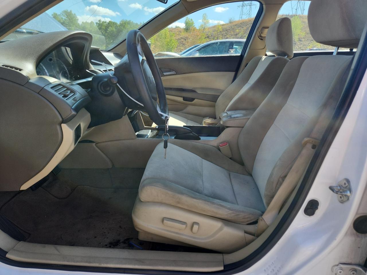 2009 Honda Accord Lxp VIN: JHMCP26439C013401 Lot: 81252375