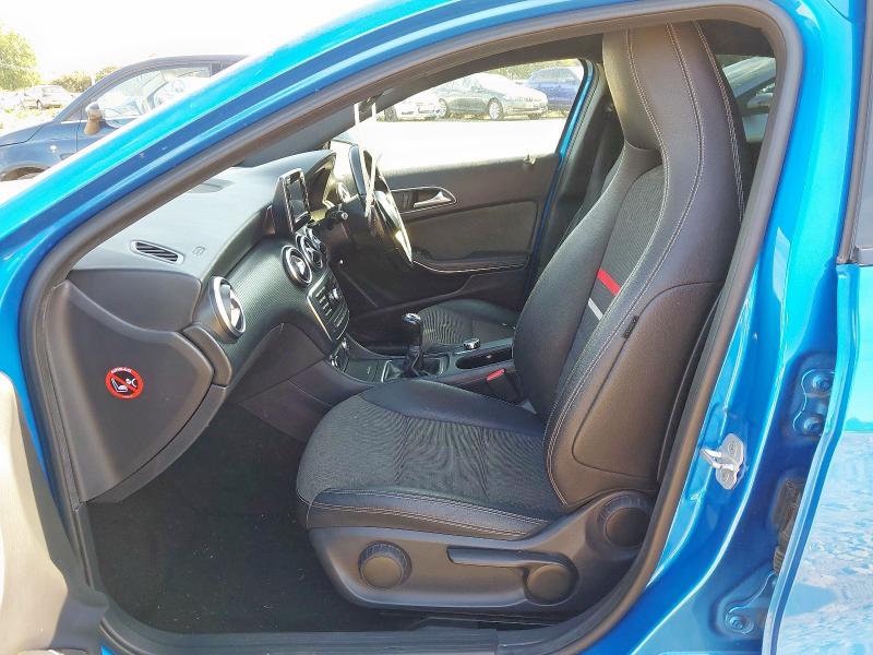 2014 MERCEDES-BENZ A180 SE ECO CDI 