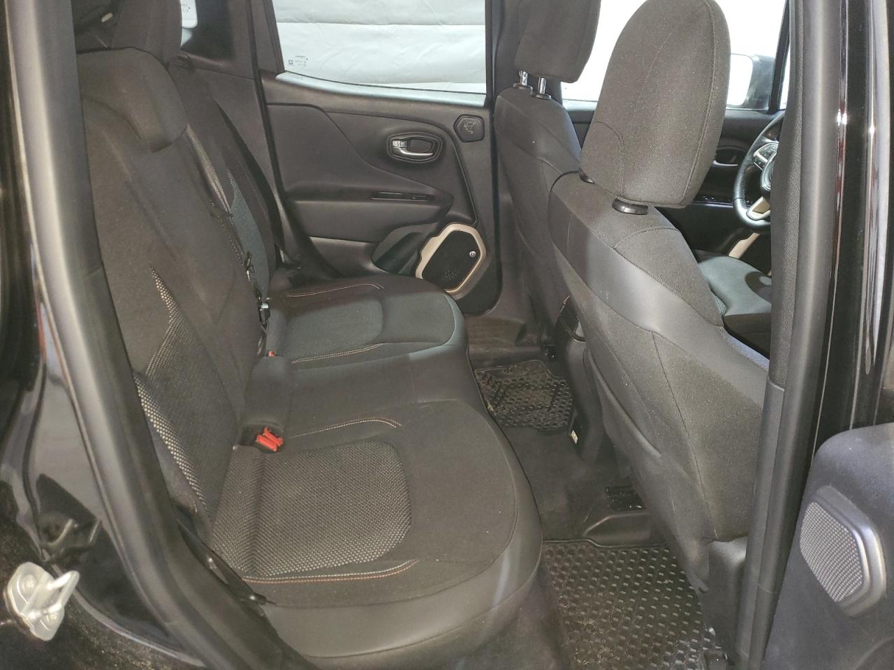 2016 Jeep Renegade Latitude VIN: ZACCJBBT9GPD56965 Lot: 81454555