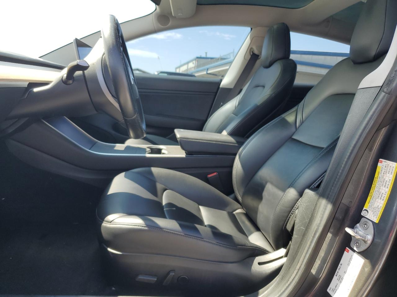 2018 Tesla Model 3 VIN: 5YJ3E1EA5JF018972 Lot: 81344535