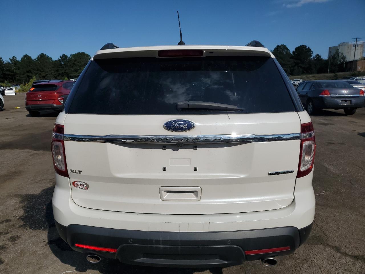2015 Ford Explorer Xlt VIN: 1FM5K7D82FGB72325 Lot: 81652415