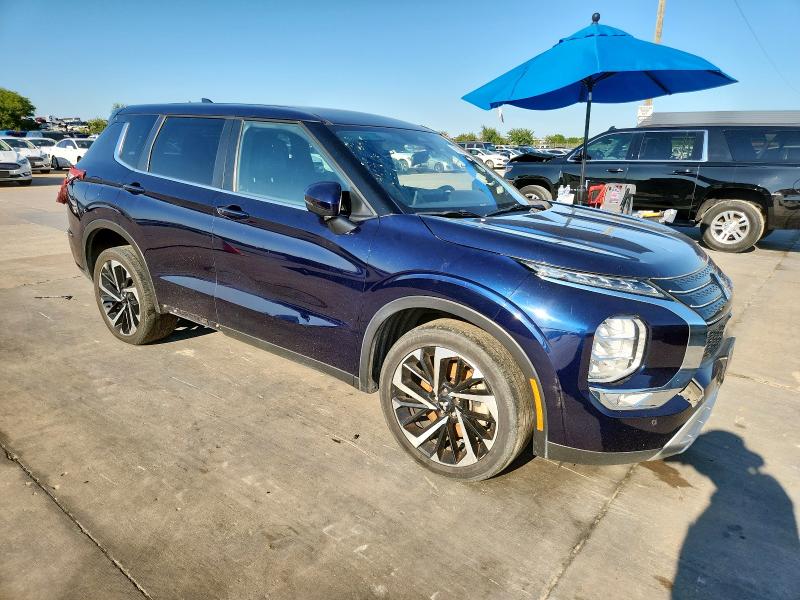  MITSUBISHI OUTLANDER 2022 Granatowy